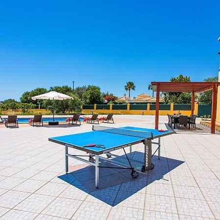 Villa Nincha - Heated Pool - Free Wi-Fi - Air Con Албуфейра Экстерьер фото